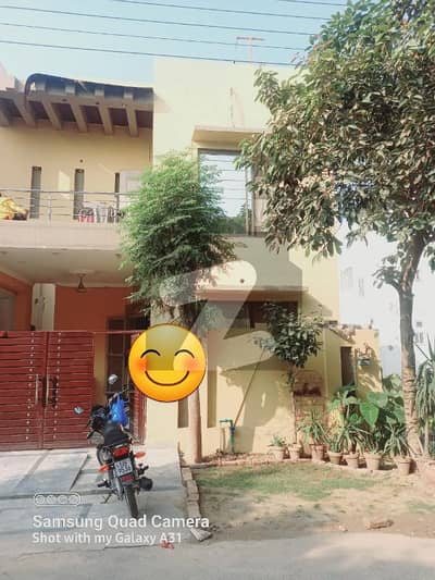 DHA RAHBAR PH 11 SECTOR 2 5M USED HOUSE NEAR BY PARK  & COMMERCIAL MARKET