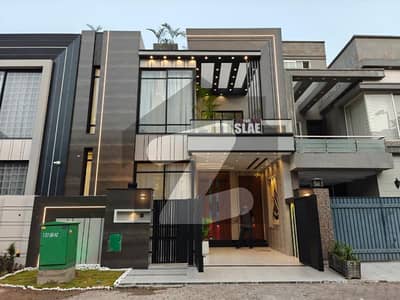 Luxurious Designer Owner Build 5 Marla Modern Design Brand New House For Sale In Bahria Town Lahore