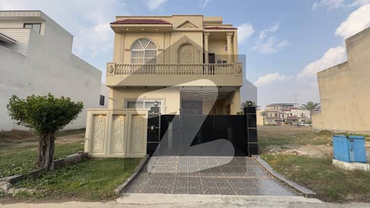 5 Marla Brand New Modern House For Sale