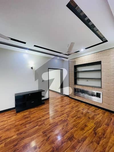 Dha Lahore Phase 5 Upper Portion For Rent