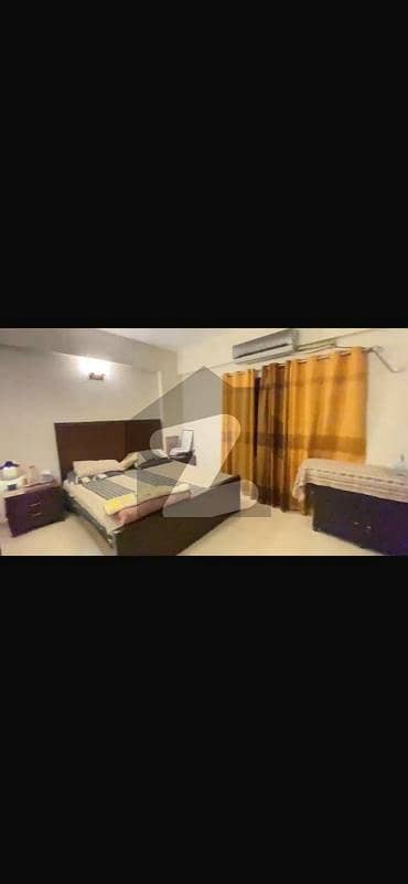 عسکری 10 عسکری,لاہور میں 3 کمروں کا 10 مرلہ فلیٹ 3.7 کروڑ میں برائے فروخت۔