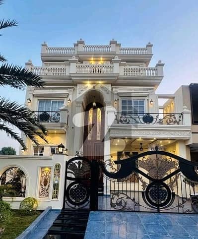 Centrally Located Main Double Road House Available In Citi Housing Society For sale