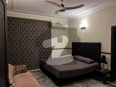 ڈی ایچ اے فیز 3 ڈیفنس (ڈی ایچ اے),لاہور میں 5 کمروں کا 1 کنال مکان 6.5 کروڑ میں برائے فروخت۔