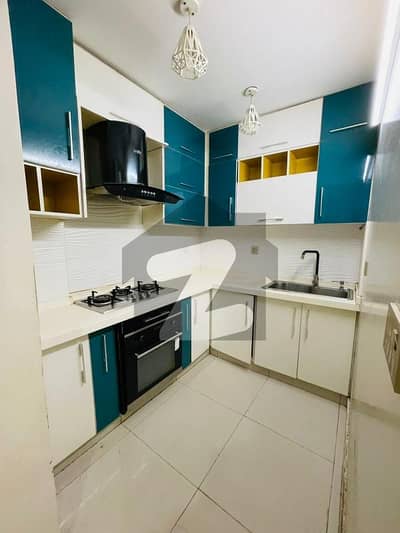 نشاط کمرشل ایریا ڈی ایچ اے فیز 6,ڈی ایچ اے ڈیفینس,کراچی میں 3 کمروں کا 5 مرلہ فلیٹ 2.7 کروڑ میں برائے فروخت۔