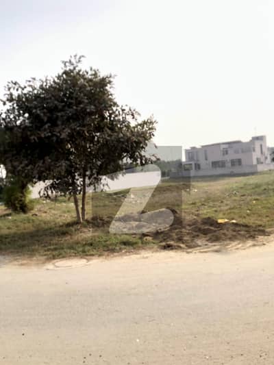 23 Marla Corner Ideal location Plot For Sale in DHA Phase 8 U Block