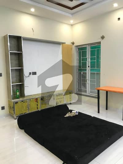 ڈی ایچ اے ڈیفینس فیز 3 ڈی ایچ اے ڈیفینس,اسلام آباد میں 2 کمروں کا 10 مرلہ زیریں پورشن 65.0 ہزار میں کرایہ پر دستیاب ہے۔