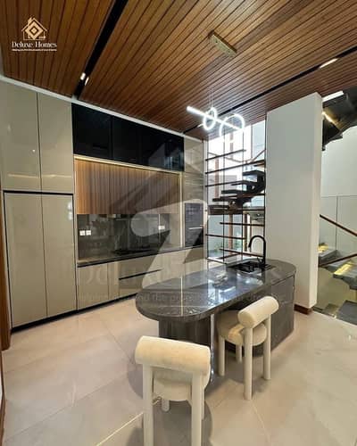 BRAND NEW ULTRA-LUXURY PALACE VILLA | DHA PHASE 8