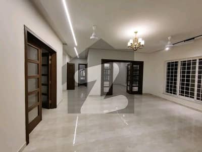 Looking For A Lower Portion In Islamabad