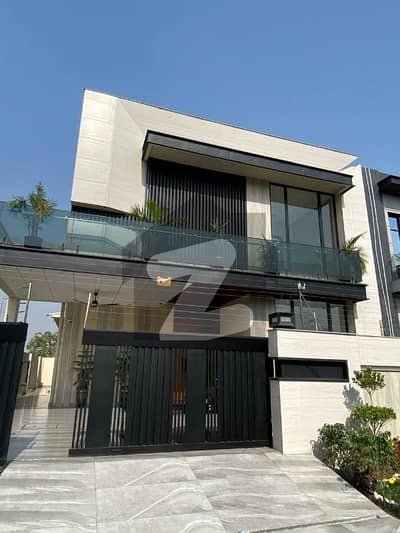 ڈی ایچ اے 9 ٹاؤن ڈیفنس (ڈی ایچ اے),لاہور میں 3 کمروں کا 5 مرلہ مکان 2.6 کروڑ میں برائے فروخت۔