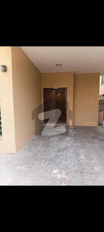 safari villas 1 outclass villa with extra land for sale