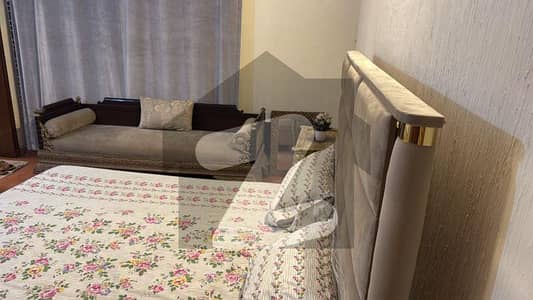 FULLY FURNISHED PORTION FOR RENT IN DHA PASE 4 ONE KANAL