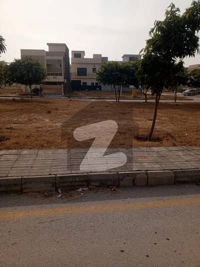 بحریہ ٹاؤن فیز 8 ۔ بلاک ایم بحریہ ٹاؤن فیز 8,بحریہ ٹاؤن راولپنڈی,راولپنڈی میں 5 مرلہ رہائشی پلاٹ 75.0 لاکھ میں برائے فروخت۔ بحریہ ٹاؤن فیز 8 ۔ بلاک ایم بحریہ ٹاؤن فیز 8,بحریہ ٹاؤن راولپنڈی,راولپنڈی میں 5 مرلہ رہائشی پلاٹ 75.0 لاکھ میں برائے فروخت۔