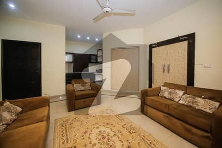 ڈی ایچ اے فیز 5 ڈیفنس (ڈی ایچ اے),لاہور میں 2 کمروں کا 1 کنال بالائی پورشن 1.2 لاکھ میں کرایہ پر دستیاب ہے۔