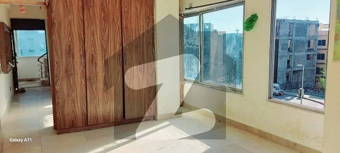 حب کمرشل بحریہ ٹاؤن فیز 8 ۔ سفاری ویلی,بحریہ ٹاؤن فیز 8,بحریہ ٹاؤن راولپنڈی,راولپنڈی میں 1 کمرے کا 2 مرلہ فلیٹ 18.0 ہزار میں کرایہ پر دستیاب ہے۔