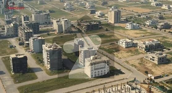 ٹاپ سٹی 1 - بلاک بی ٹاپ سٹی 1,اسلام آباد میں 1 کنال رہائشی پلاٹ 3.0 کروڑ میں برائے فروخت۔