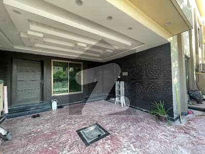 Slightly Used 10 Marla Ground Portion Available For Rent in C Block