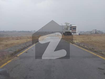 بحریہ ٹاؤن فیز 8 ۔ سیکٹر ایف - 3 بحریہ ٹاؤن فیز 8,بحریہ ٹاؤن راولپنڈی,راولپنڈی میں 10 مرلہ رہائشی پلاٹ 78.0 لاکھ میں برائے فروخت۔