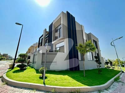 بحریہ ٹاؤن فیز 8 ۔ بلاک اے بحریہ ٹاؤن فیز 8,بحریہ ٹاؤن راولپنڈی,راولپنڈی میں 5 کمروں کا 1 کنال مکان 2.3 لاکھ میں کرایہ پر دستیاب ہے۔