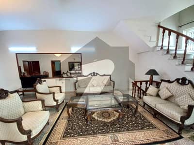 FOR RENT Fully Furnished 3 Bedroom Upper Portion Available in F_8/4