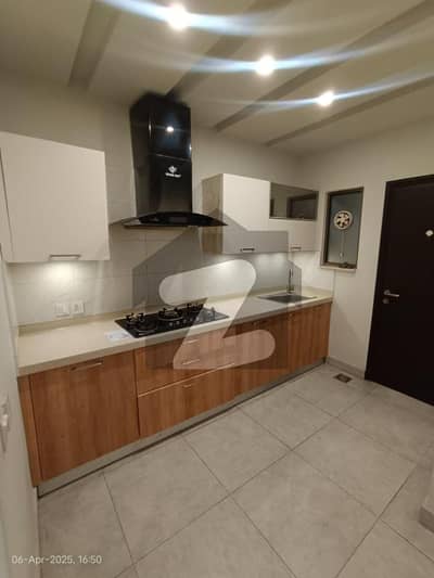 زرکون هائیٹز جی ۔ 15,اسلام آباد میں 3 کمروں کا 9 مرلہ فلیٹ 85.0 ہزار میں کرایہ پر دستیاب ہے۔