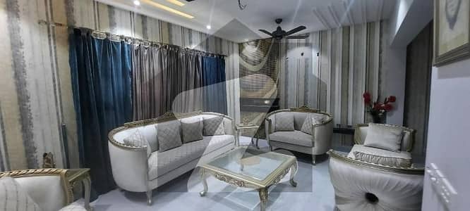 او پی ایف ہاؤسنگ سکیم لاہور میں 3 کمروں کا 10 مرلہ بالائی پورشن 67.0 ہزار میں کرایہ پر دستیاب ہے۔