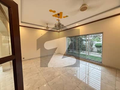 1 Kanal House For Rent In Abdalians Society Near UCP University And Shoukat Khanam Hot Location