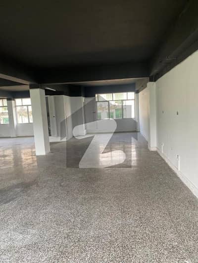 Blue Area Office 3000 Square Feet Jinnah Avenue For Rent