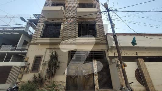 گلستانِِ جوہر ۔ بلاک اے 3 گلستانِ جوہر,کراچی میں 3 کمروں کا 8 مرلہ بالائی پورشن 1.6 کروڑ میں برائے فروخت۔