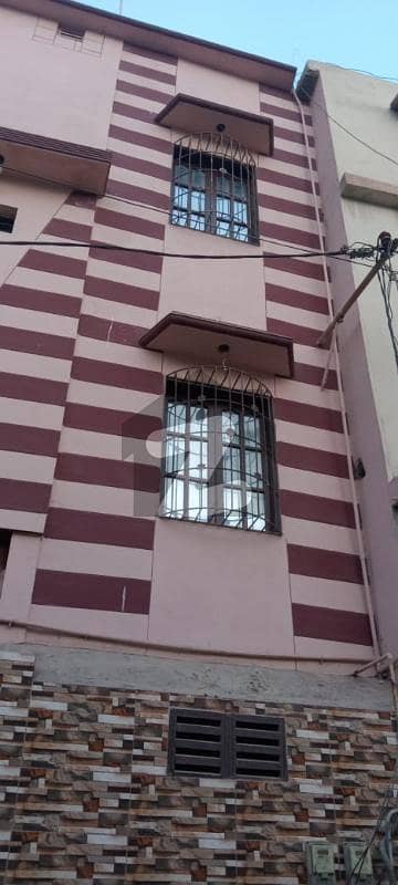 کورنگی کراچی میں 6 کمروں کا 3 مرلہ مکان 1.25 کروڑ میں برائے فروخت۔