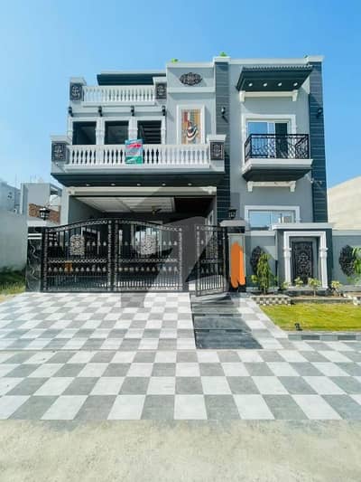 10 Marla brand New house for sale