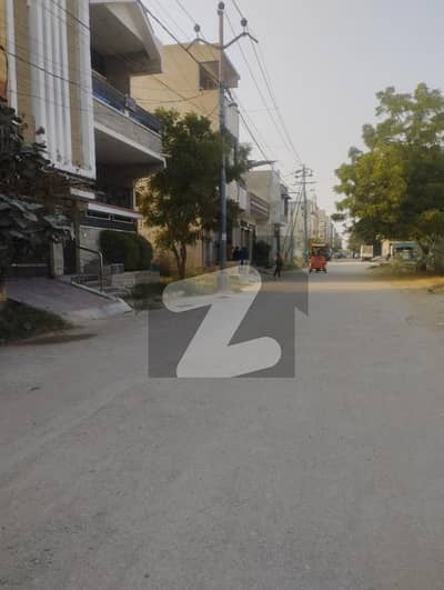 60 Ft Street Facing _Ground+1