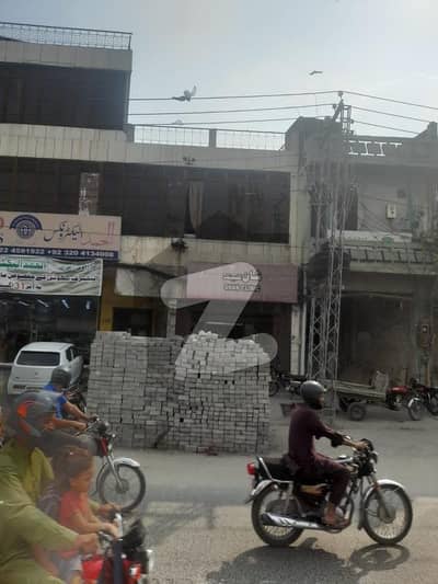 گڑھی شاہو لاہور میں 15 مرلہ عمارت 12.0 کروڑ میں برائے فروخت۔