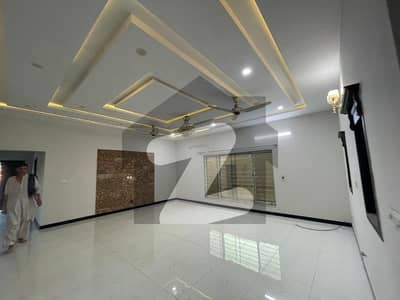 Bahria Town Ph-7 Rawalpindi Kanal Portion For Rent