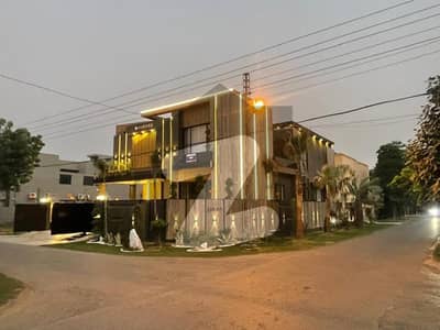 BELOW-MARKET DEAL! Corner 1-Kanal Semi-Furnished Luxury Bungalow in DHA Phase 4 Prime Location | Demand Only 17.50 Crore (Negotiable)