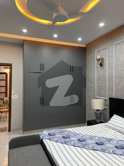 فارمانئیٹس ہاؤسنگ سکیم ۔ بلاک ایم فارمانئیٹس ہاؤسنگ سکیم,لاہور میں 1 کمرے کا 5 مرلہ زیریں پورشن 37.0 ہزار میں کرایہ پر دستیاب ہے۔