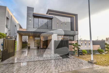 ڈی ایچ اے فیز 7 ڈیفنس (ڈی ایچ اے),لاہور میں 5 کمروں کا 1 کنال مکان 8.5 کروڑ میں برائے فروخت۔