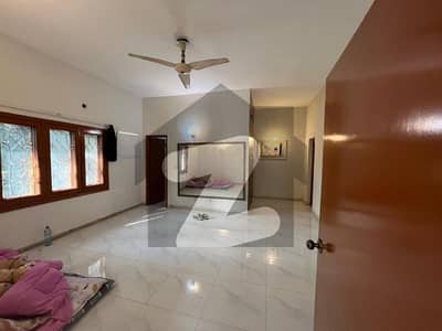 1 kanal house available for Rent in F8/2