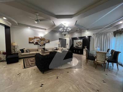 ڈی ایچ اے فیز 1 - بلاک ای فیز 1,ڈیفنس (ڈی ایچ اے),لاہور میں 3 کمروں کا 1 کنال بالائی پورشن 1.2 لاکھ میں کرایہ پر دستیاب ہے۔