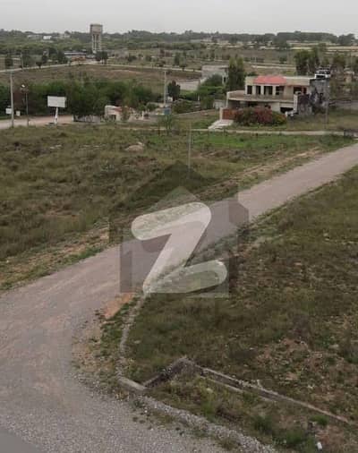 پی ای سی ایچ ایس - بلاک ڈی پی ای سی ایچ ایس,اسلام آباد میں 2 کنال رہائشی پلاٹ 1.25 کروڑ میں برائے فروخت۔