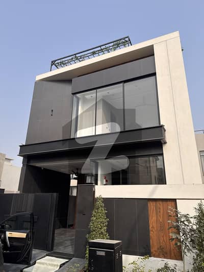 5 Marla Corner House 9 Town