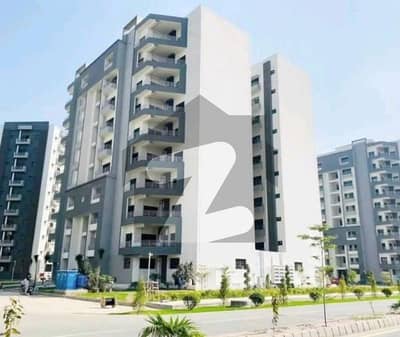 عسکری 10 - سیکٹر ایس عسکری 10,عسکری,لاہور میں 4 کمروں کا 12 مرلہ فلیٹ 1.5 لاکھ میں کرایہ پر دستیاب ہے۔