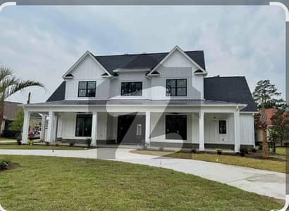 4 Kanal Farm House Available on Installments in Etihad Town, Sialkot