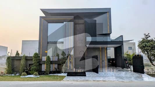 ڈی ایچ اے فیز 7 ڈیفنس (ڈی ایچ اے),لاہور میں 5 کمروں کا 1 کنال مکان 20.5 کروڑ میں برائے فروخت۔ ڈی ایچ اے فیز 7 ڈیفنس (ڈی ایچ اے),لاہور میں 5 کمروں کا 1 کنال مکان 20.5 کروڑ میں برائے فروخت۔