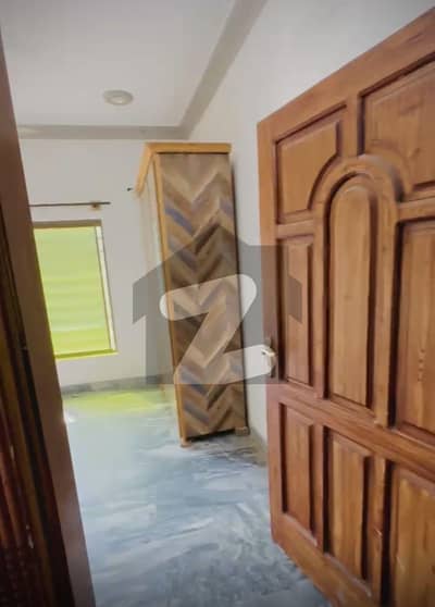 Center Portion Availble For Rent