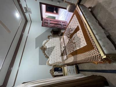 Prime Location 5 Marla House for Sale Raja Colony, Tariq Road Faisalabad