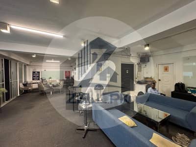 Office Building 200 Sq Yards | 2,200 Sq Ft | Full Floor Available