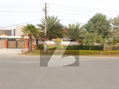 2 Kanal Furnished House Is Available For Sale In Izmir Town Block B Lahore