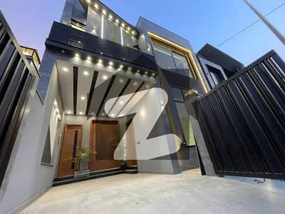 Prime Location 5 Marla House Available at an Affordable Price in Royal Orchard, Multan