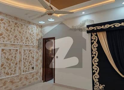 رئیل پام سٹی ایمن آباد موڑ,گوجرانوالہ میں 5 کمروں کا 10 مرلہ مکان 1.0 لاکھ میں کرایہ پر دستیاب ہے۔