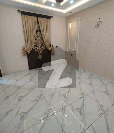 سٹی ہاؤسنگ سوسائٹی گوجرانوالہ میں 5 کمروں کا 10 مرلہ مکان 1.1 لاکھ میں کرایہ پر دستیاب ہے۔